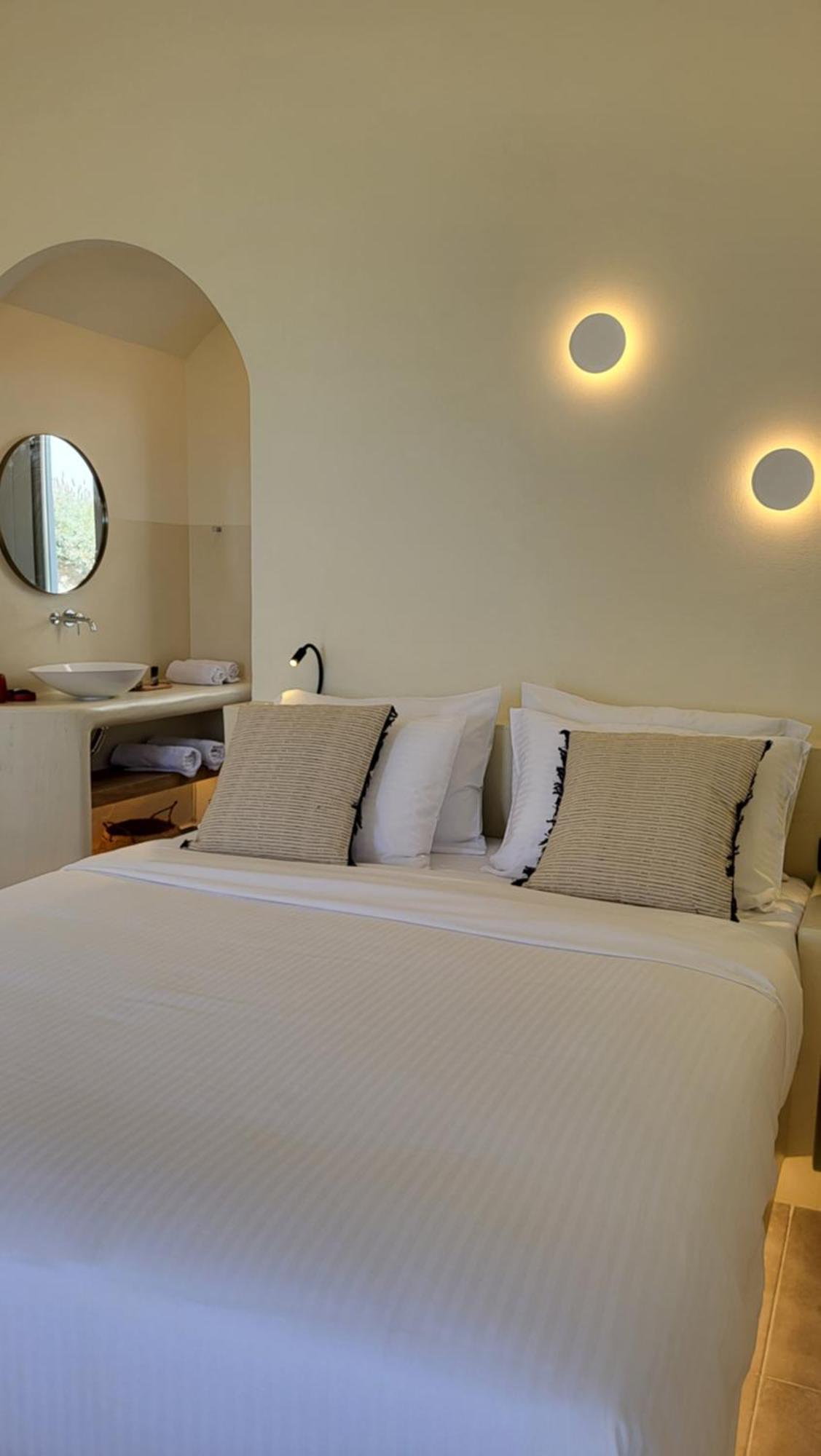 Maeva Suites Santorini Pýrgos Esterno foto