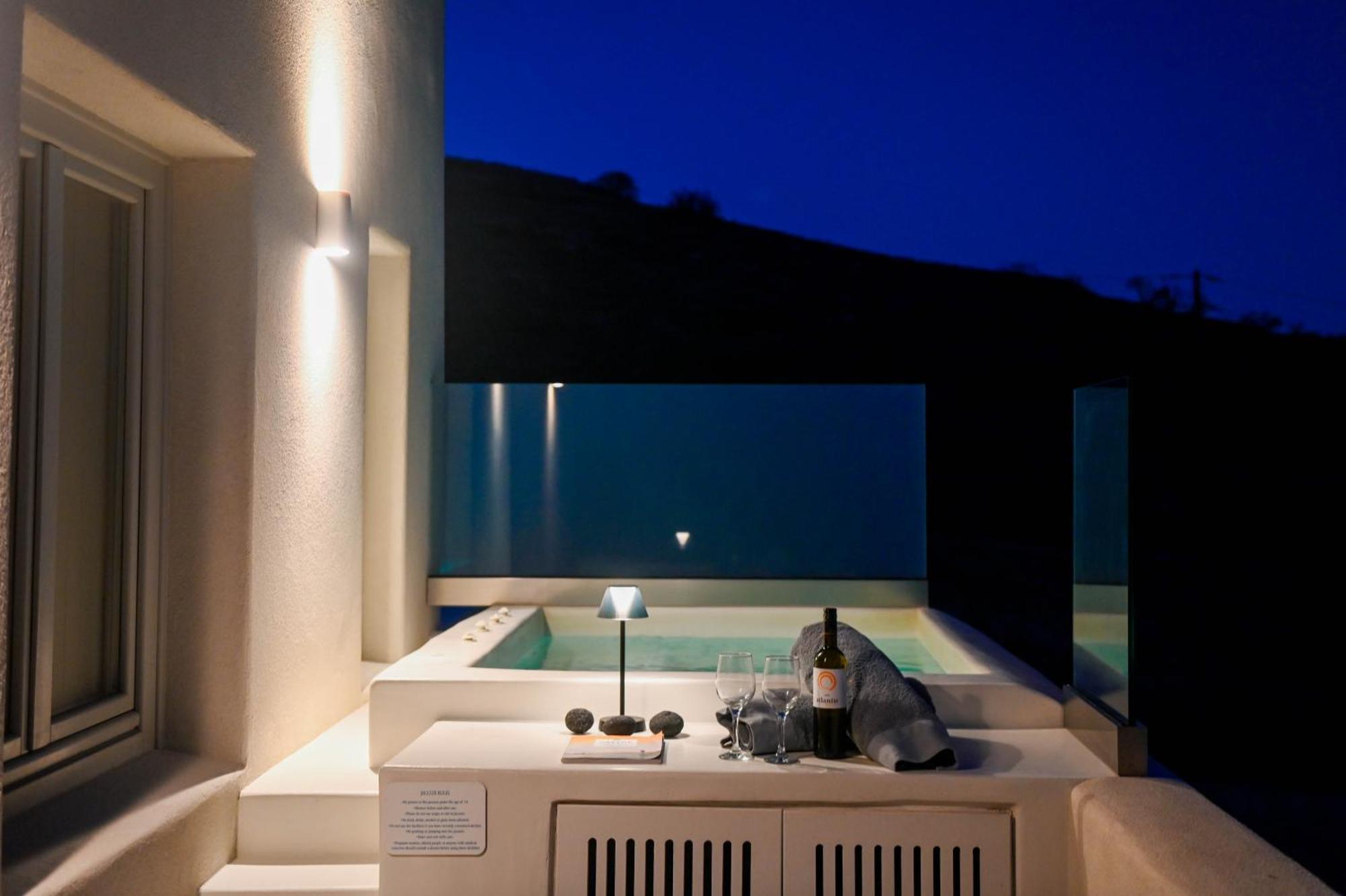 Maeva Suites Santorini Pýrgos Esterno foto